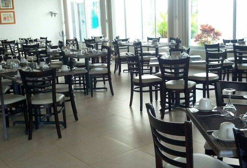 هتل Santa Cruz Huatulco