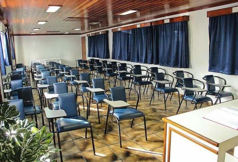 בית מלון כפרי Shalako