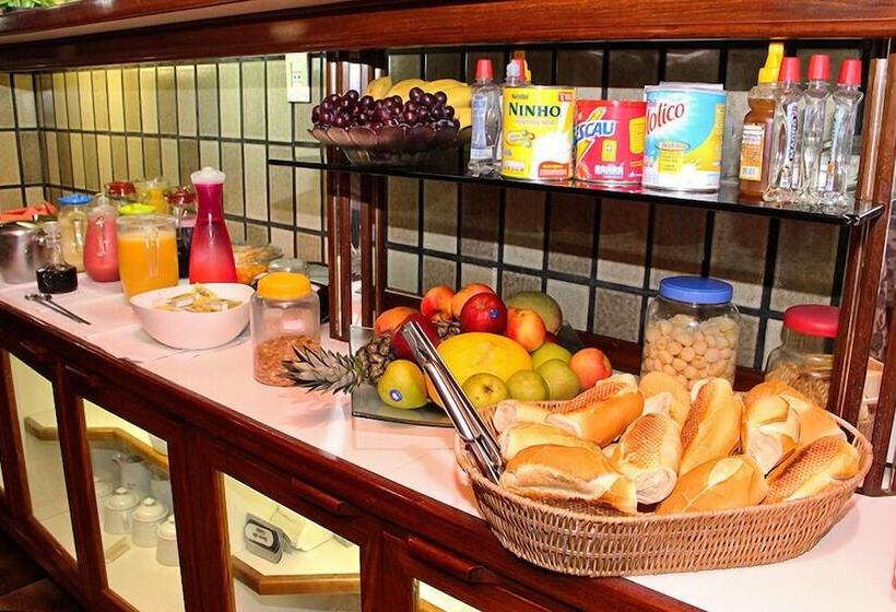 בית מלון כפרי Shalako