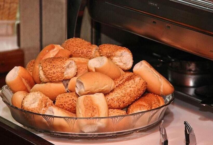 בית מלון כפרי Shalako