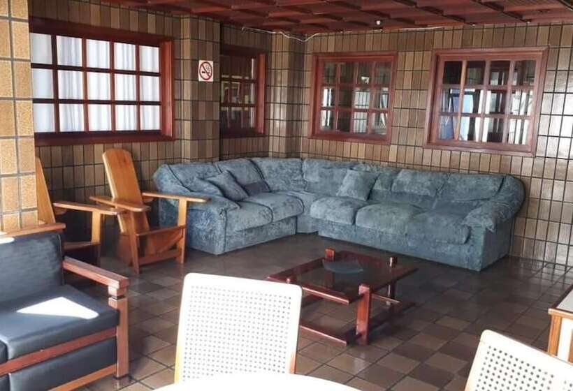 בית מלון כפרי Shalako