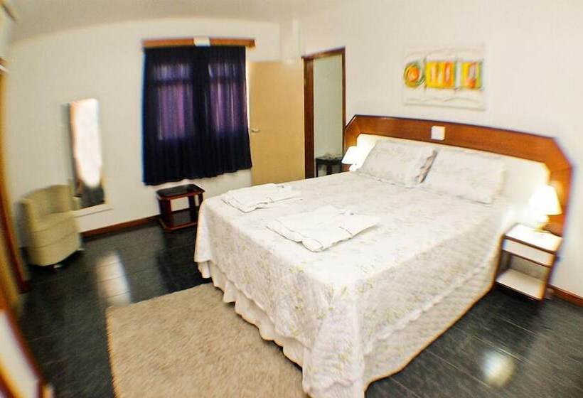 בית מלון כפרי Shalako