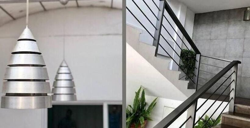 Отель & Suites Mo Sak