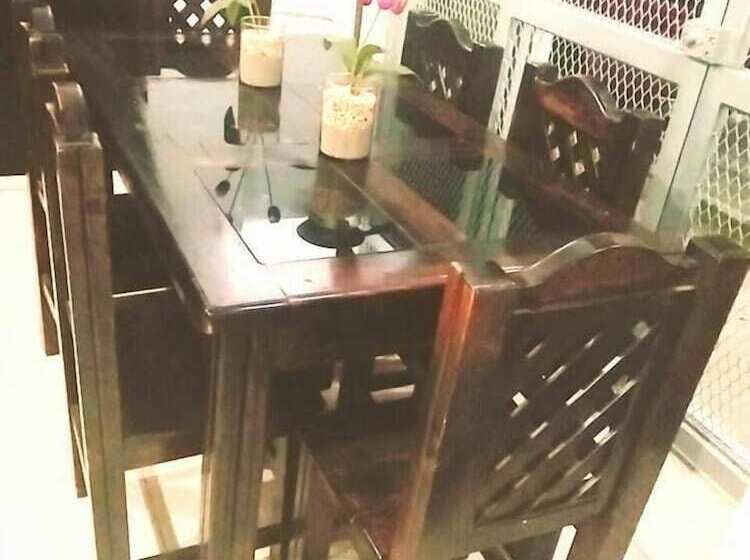 Отель & Suites Mo Sak