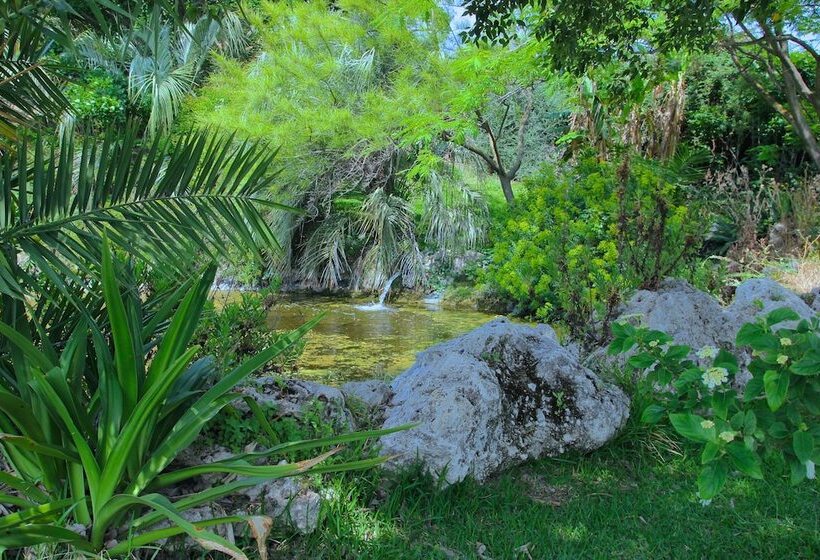 فندق Agriturismo Roccadia