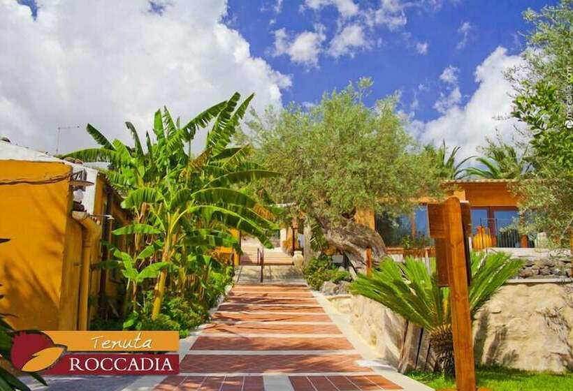 فندق Agriturismo Roccadia