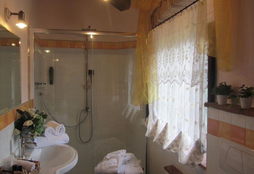 فندق Tenuta Seripa