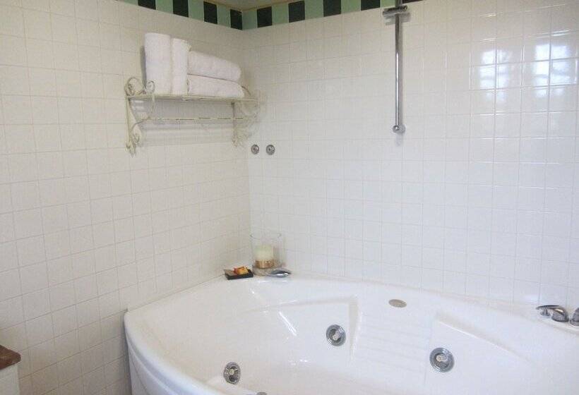 בית מלון כפרי Tenuta Seripa