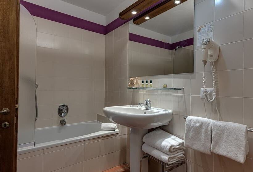 فندق Tenuta Il Corno