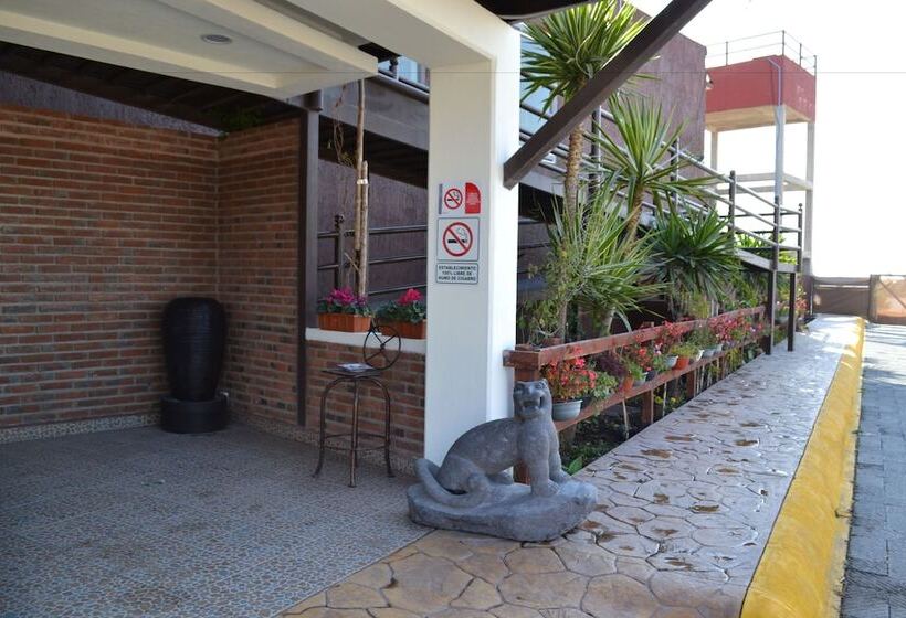 ホテル Teotihuacan