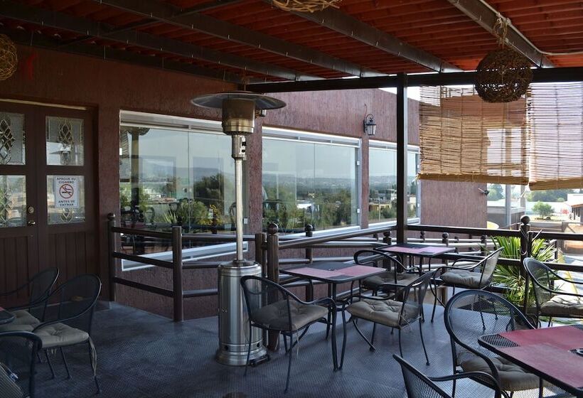 ホテル Teotihuacan