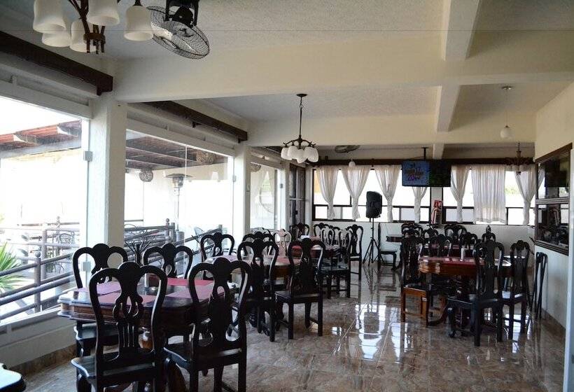 ホテル Teotihuacan