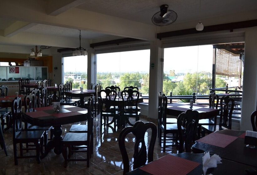 ホテル Teotihuacan