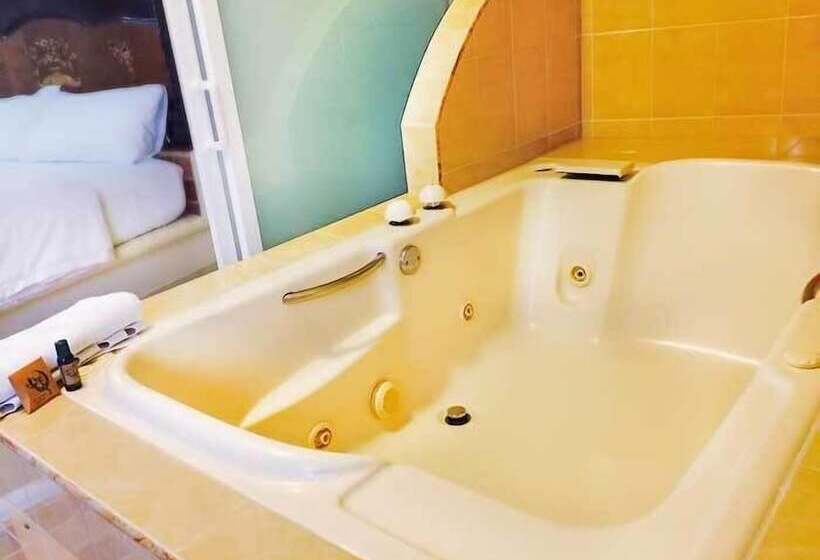 ホテル Teotihuacan