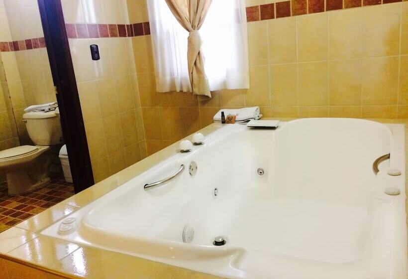 ホテル Teotihuacan