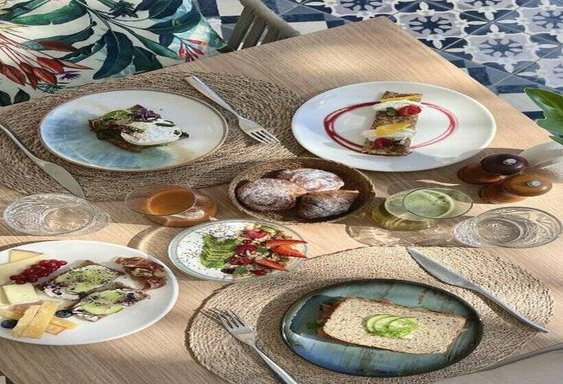 فندق The Donna Portals