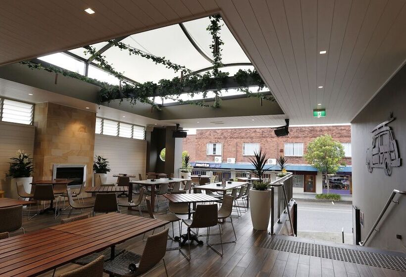 בית מלון כפרי The Lakes