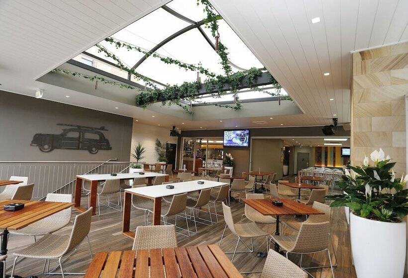 בית מלון כפרי The Lakes