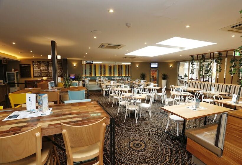 בית מלון כפרי The Lakes