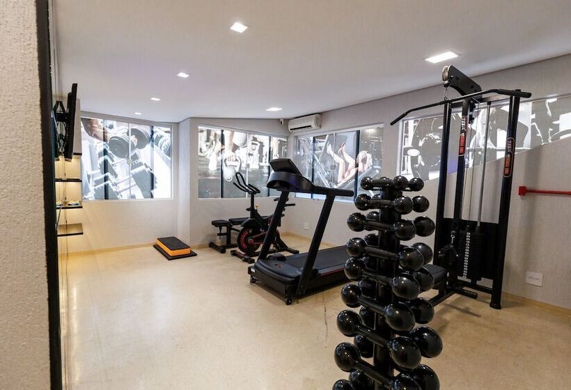 בית מלון כפרי Tonello Business