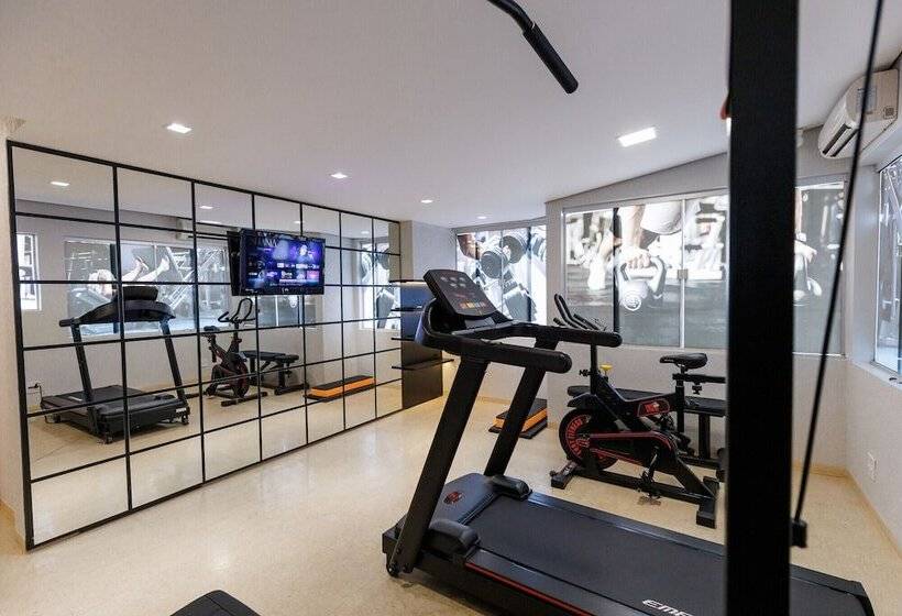 בית מלון כפרי Tonello Business