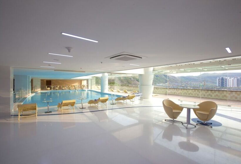 酒店 United 21 The Grand