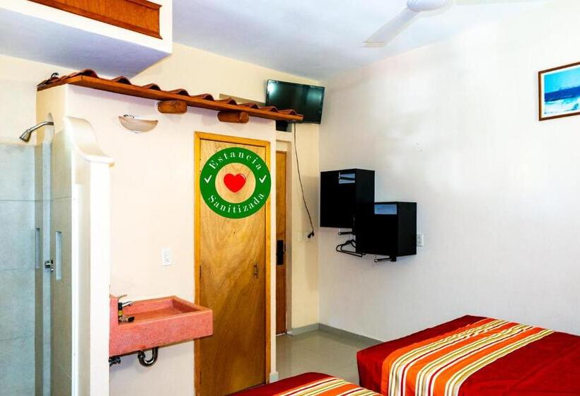 ホテル Zihua Express