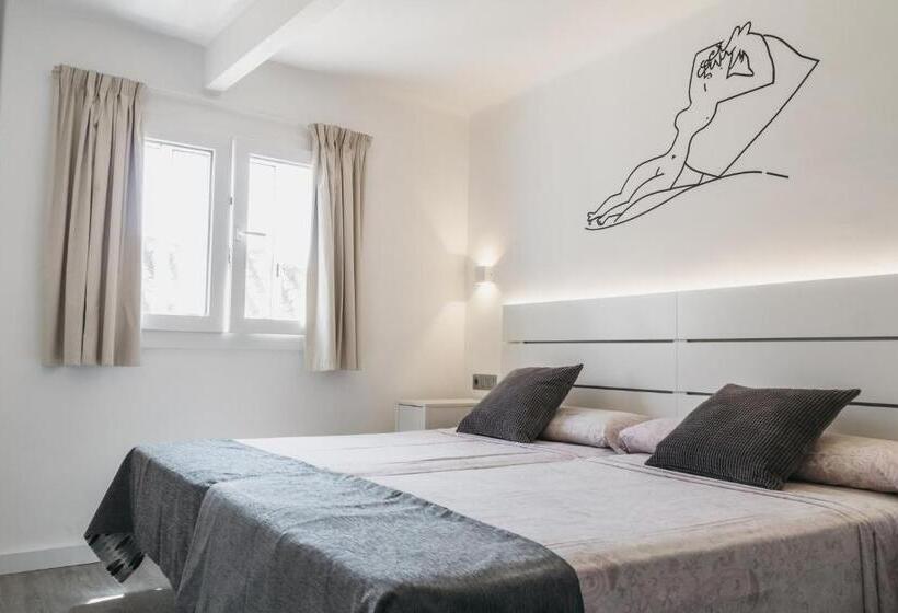 Marqués de Guadiaro 1 Apartamentos