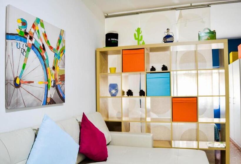 Marqués de Guadiaro 1 Apartamentos