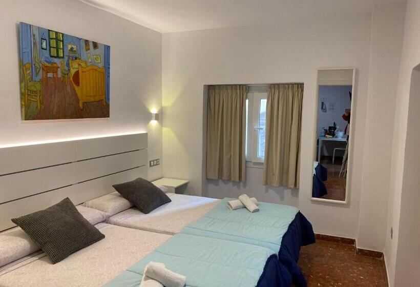 Marqués de Guadiaro 1 Apartamentos