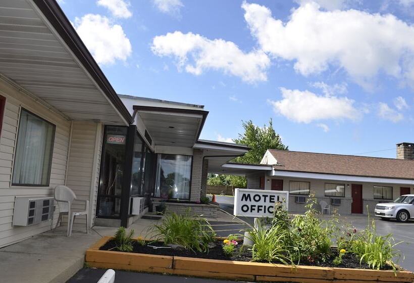 فندق على الطريق Budget Inn Williamsville