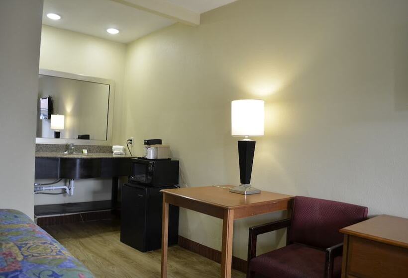 فندق على الطريق Budget Inn Williamsville