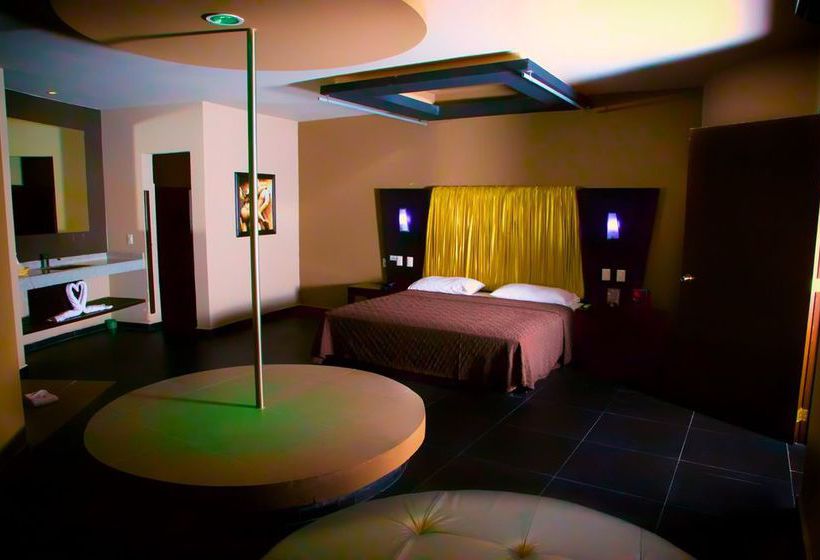 מוטל Cancun Private Party - Adults Only