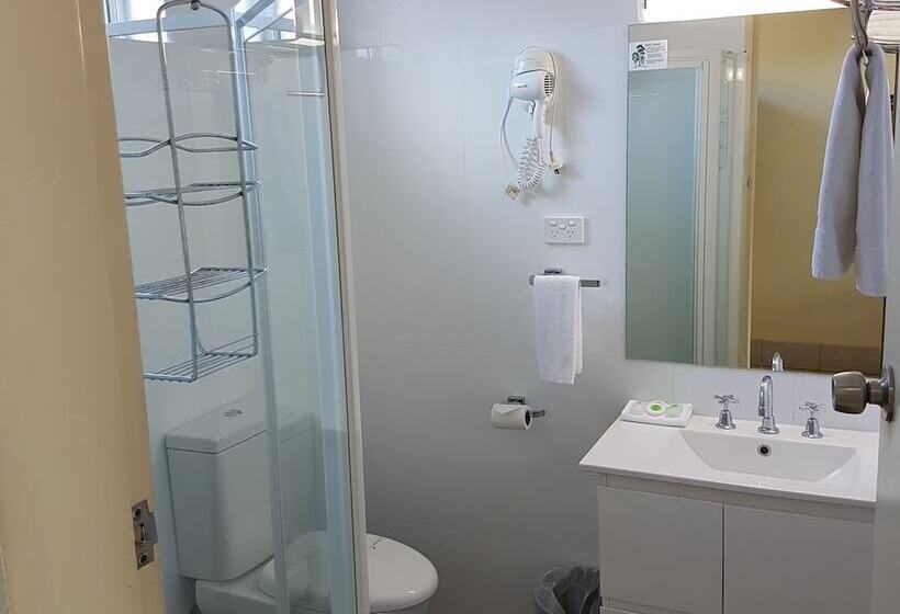 汽车旅馆  Chelsea Motor Inn