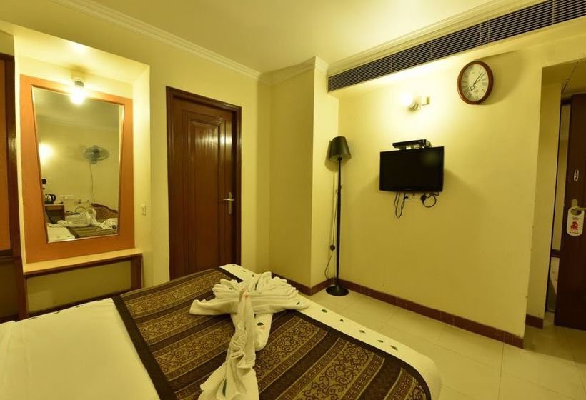 Мотель Epsilon The