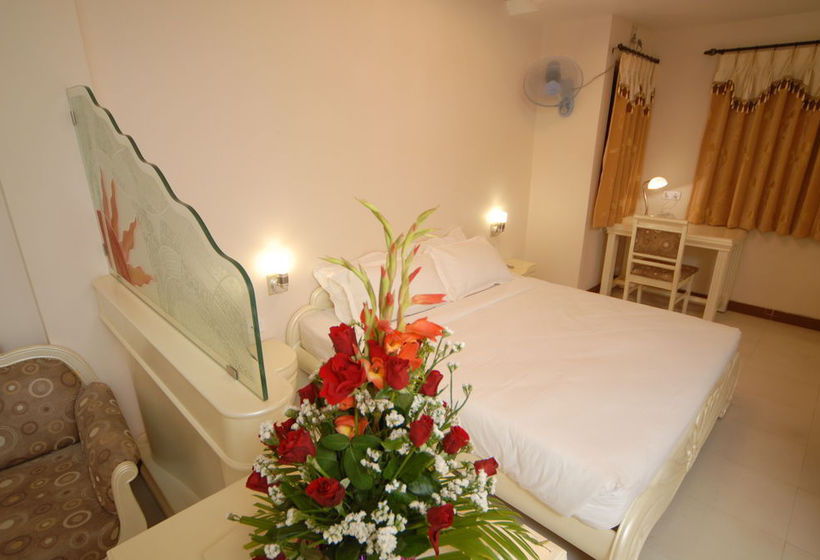 Мотель Epsilon The