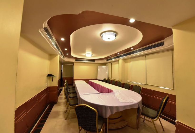 Мотель Epsilon The