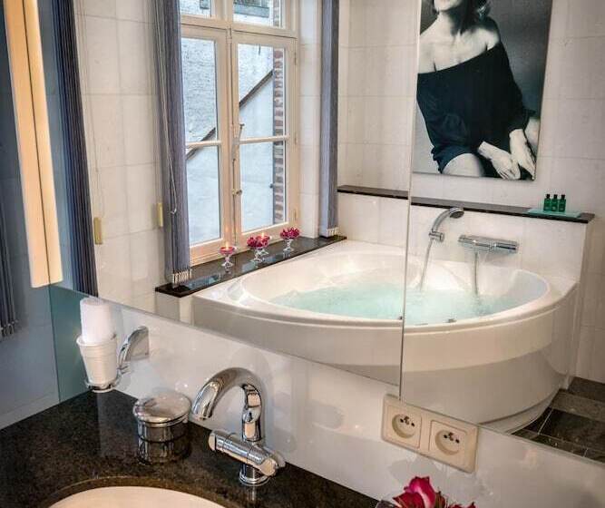 펜션 Canalside House   Luxury Guesthouse