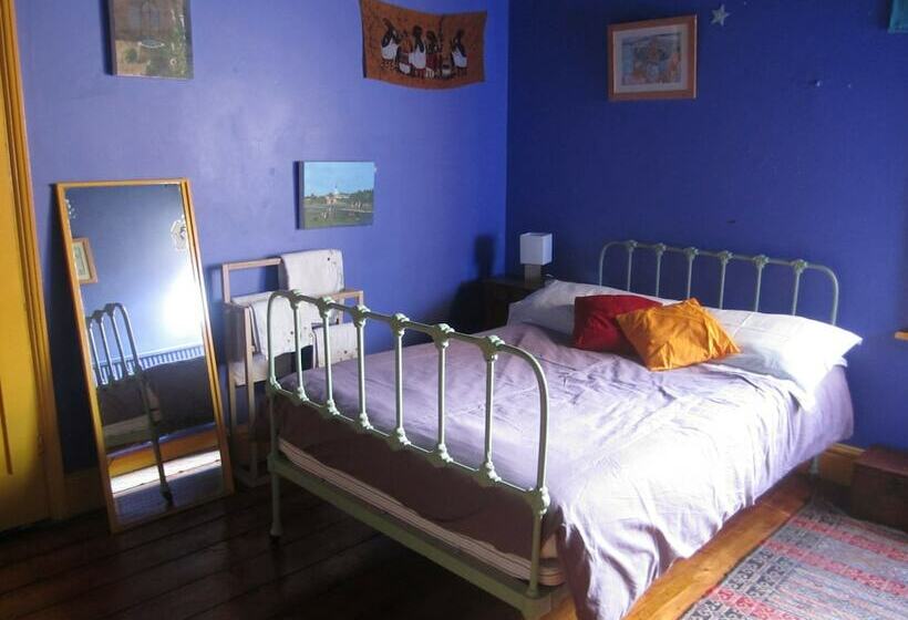 פנסיון Grange Guest House