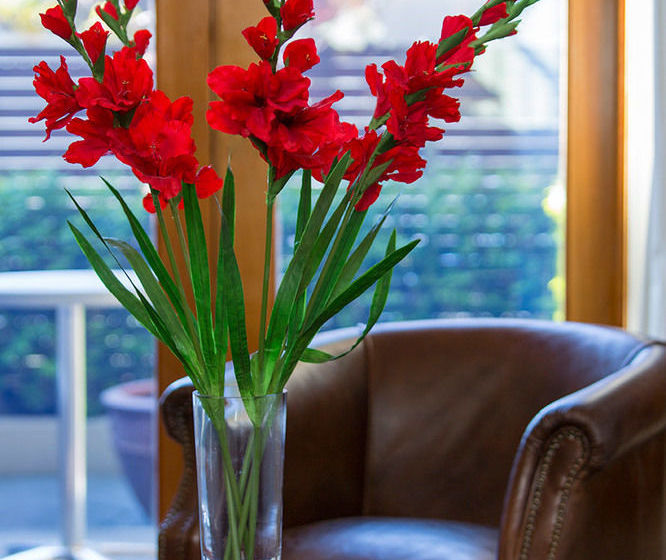 膳宿费 Prahran Village Guest House