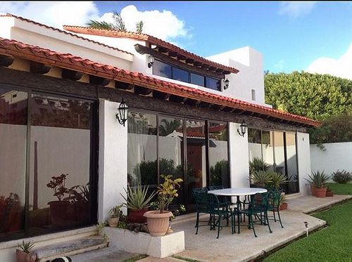 פנסיון Stella Maris Three Bedroom Villa