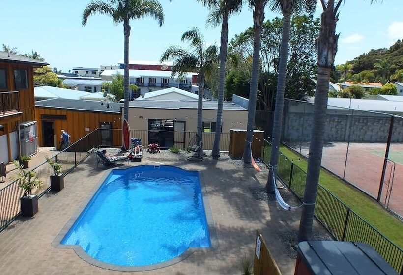 旅馆 Peppertree Lodge & Backpackers