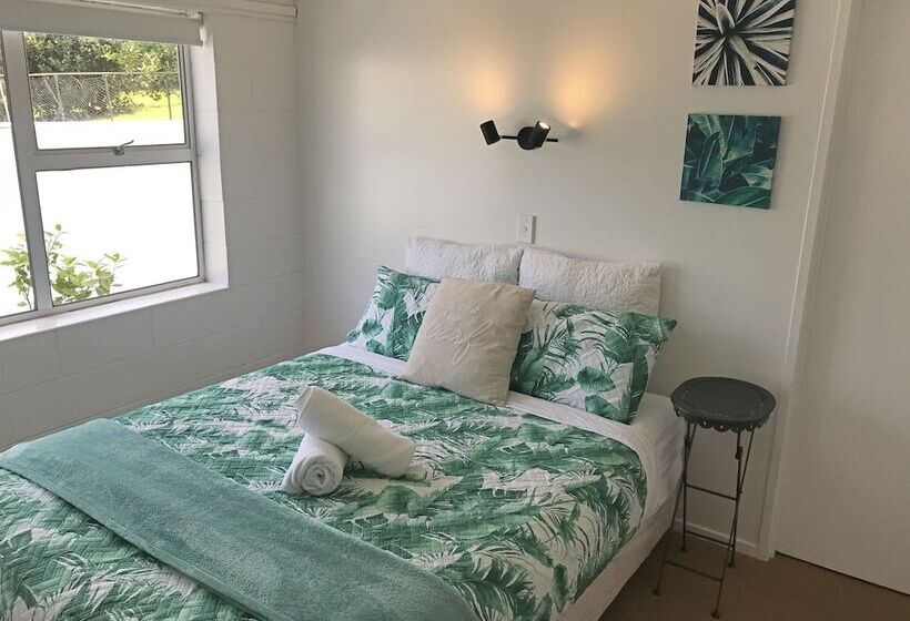 旅馆 Peppertree Lodge & Backpackers