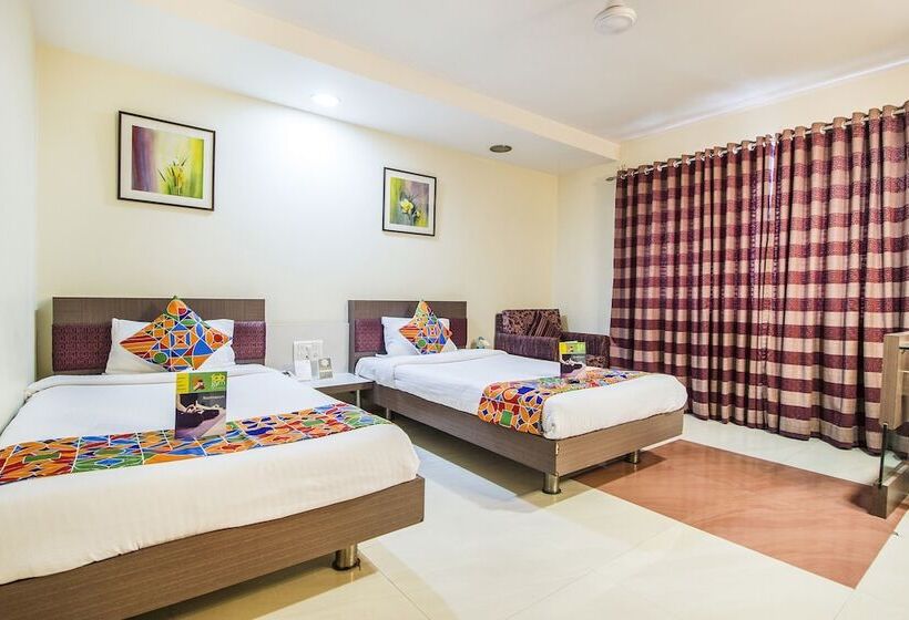 אתר נופש Fabhotel Amrit Residency