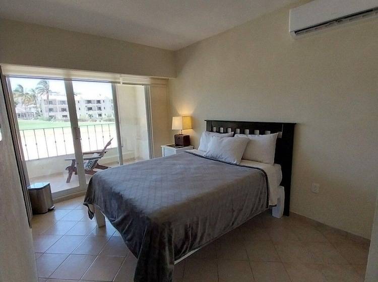 Santa Maria Del Cabo