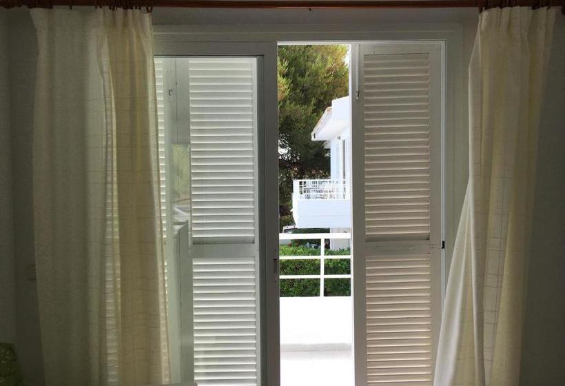 Ses Gavines Cala Anguila Apartments