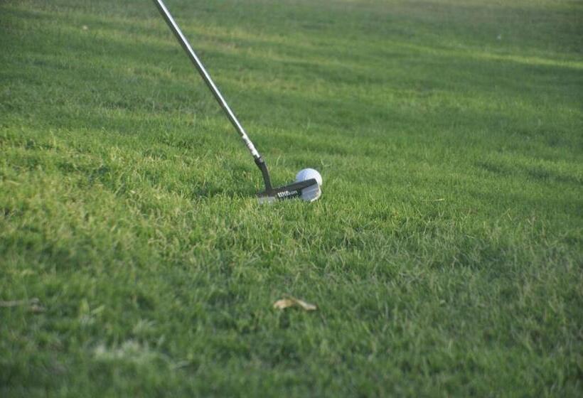 Tatsaraasa Resort & Spa, Udaipur