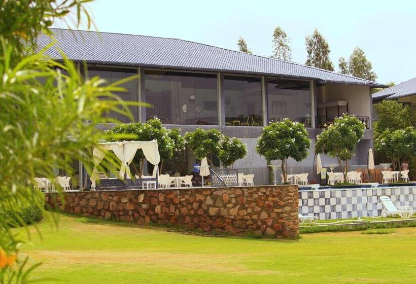 Tatsaraasa Resort & Spa, Udaipur