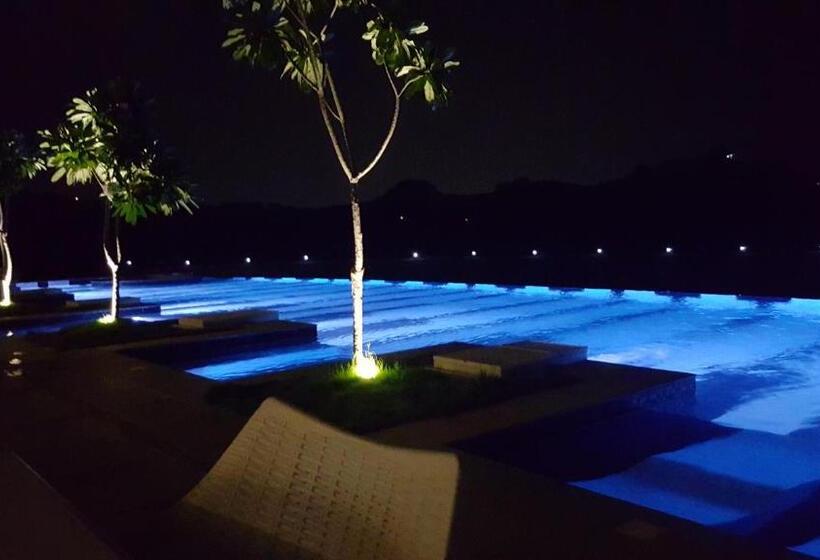 Tatsaraasa Resort & Spa, Udaipur
