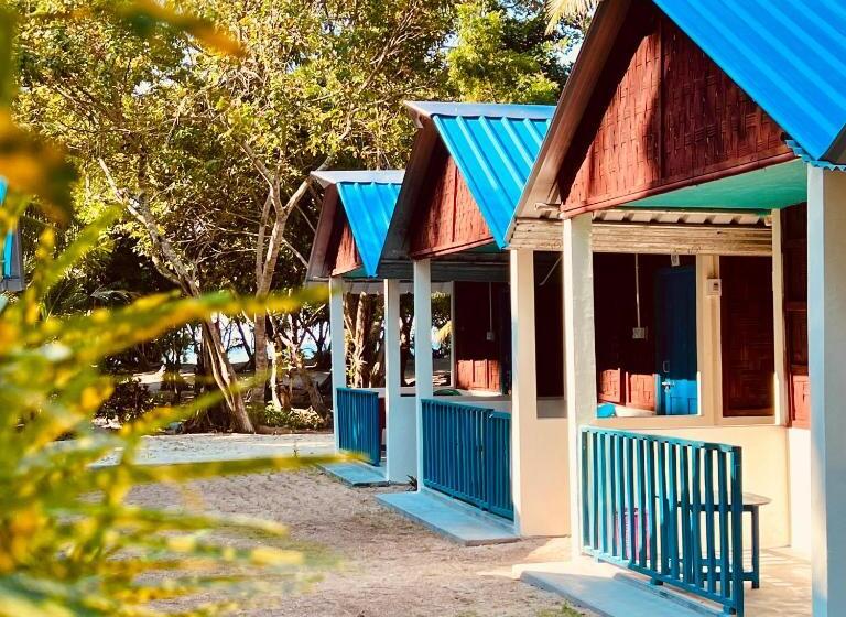 ホテル Blue Sea Restaurant & Bungalows